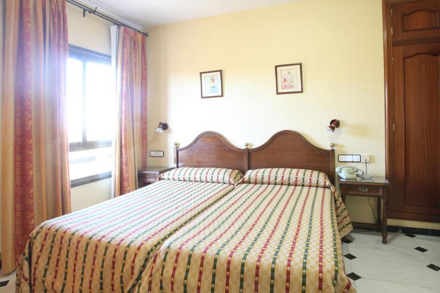 El Cisne Hotel Cordoba Room photo